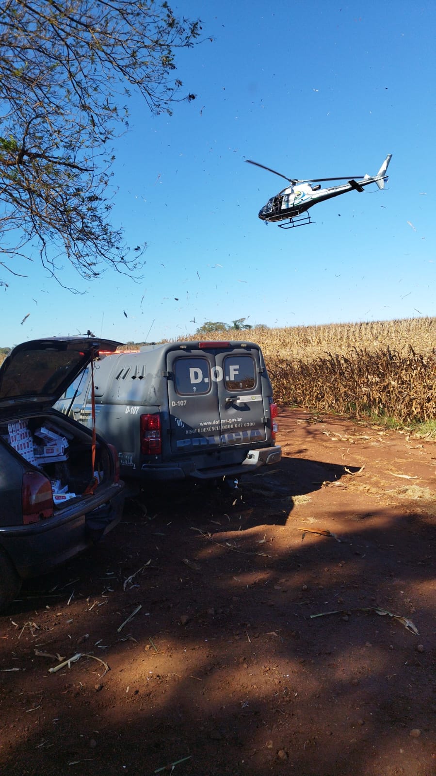 DOF apreende veículo carregado de cigarros em Rio Brilhante – Departamento de Operações de Fronteira