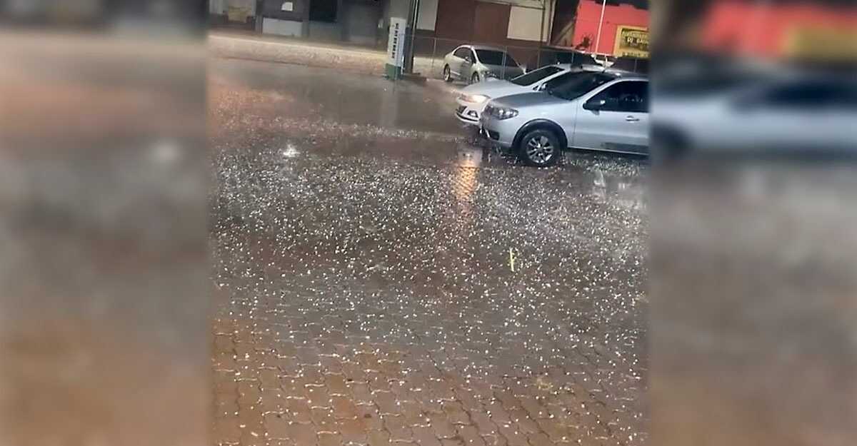 Chuva chega com granizo e ventos fortes em Rio Brilhante (vídeo)