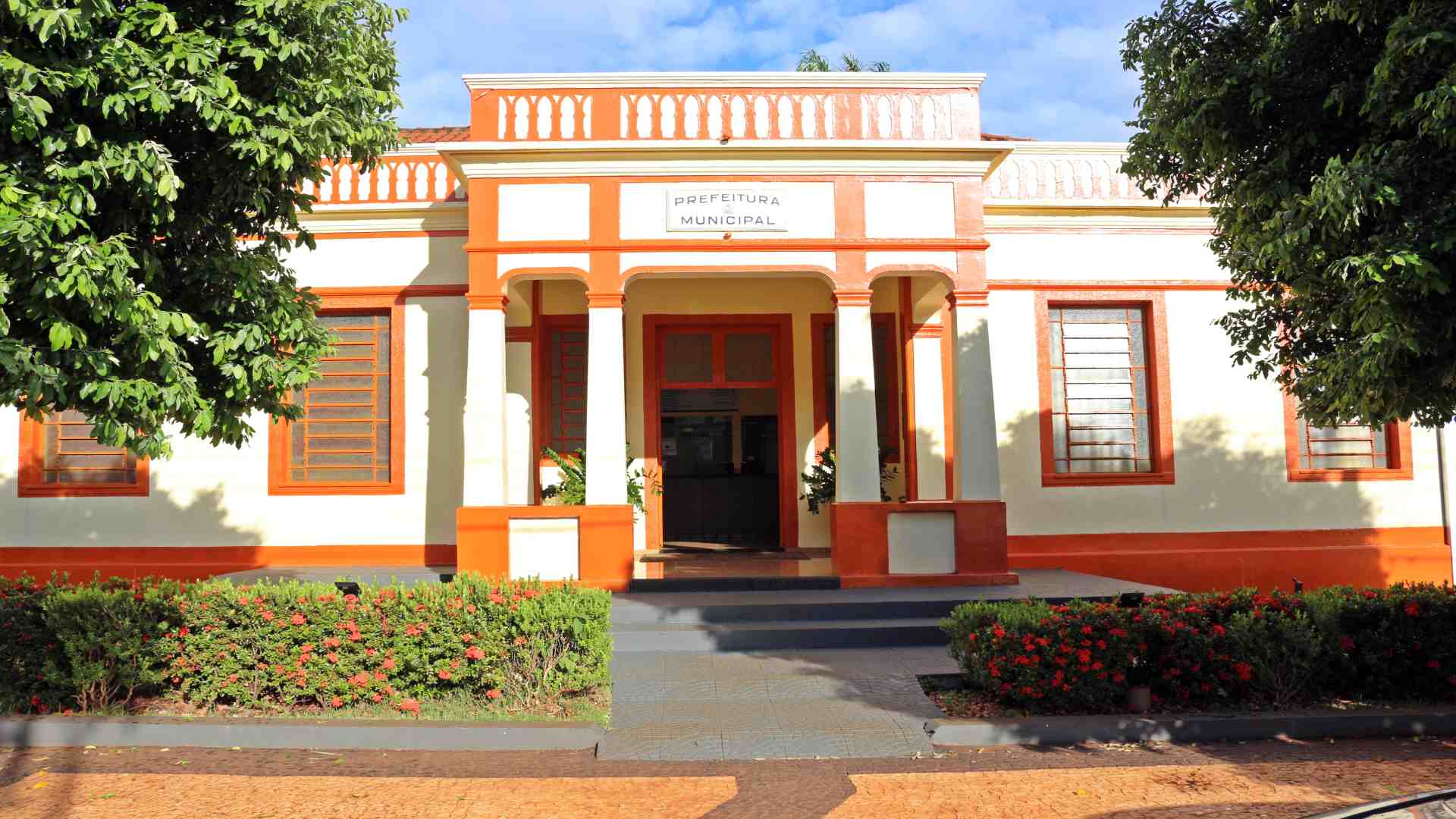 Rio Brilhante corrige ‘fura-fila’ na Educação, revoga nomeações e investigação é arquivada